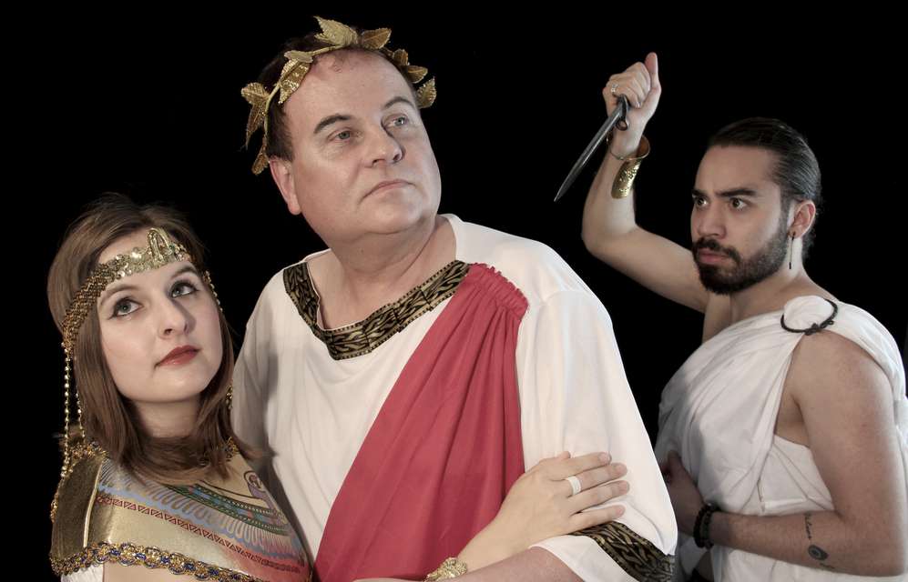 Mykonos Biennale 2015 - Film Festival -  Five Lovers Down - Caesar & Cleopatra - Alle Drei  - screen shot